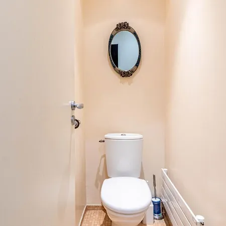 Apartmán Guestready - Spacious Mid-term For 4 *